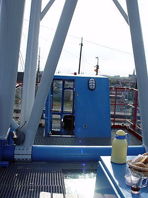 One side of the crane's roof terrace